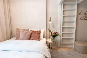 2ndhomes Stylish loft-studio in Kamppi