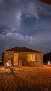 Incredible luxury Camp