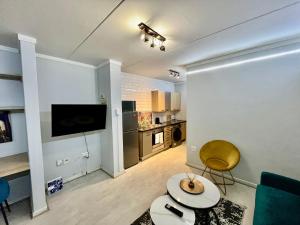 Chic Bachelor Pad in Dainfern, Sandton