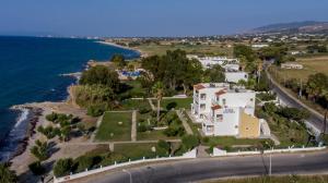 Byron Apartments, Апартаменты - Тигаки
