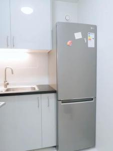 Opéra de Paris-6 Min Walk-Modern Apt 4 sleepe