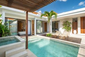 NEW Luxury 3BR Villa with Bathtub - 6mins to Beach