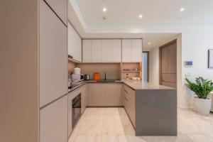 City Views & Luxury Premium 2BR at Opera