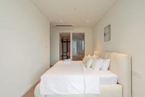 City Views & Luxury Premium 2BR at Opera