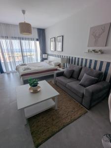 Caesar Blue Studio Sea View Apartment