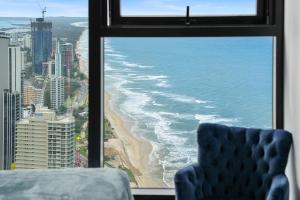 43 Stories High Large Villa with Stunning Ocean Views Pet Friendly