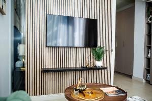 Serene Manor at One Rosebank