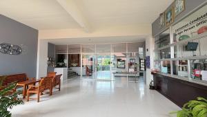 Rest time at Cha-am By Kru Na