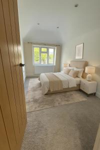 Modern Luxury 6 Bed Harrow