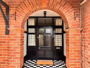 Lyme Regis Luxury Escape