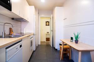 Apartment with pool-2Bedrooms 2Bathrooms-Málaga