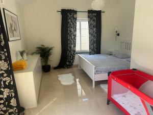 Eden-Dom Wakacyjny z Domkiem Gościnnym