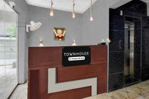 Townhouse Sapphire Star Chappan Market