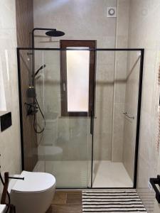 Modern Sea View Villa- Private Garden&Beach Access