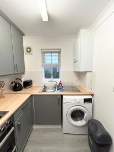 Apartment I Sleeps 4 I Wi-Fi I Parking I Rail Links I Newmarket