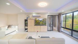 5BR Lucky Pool Villa Kathu Golf - 12 guest