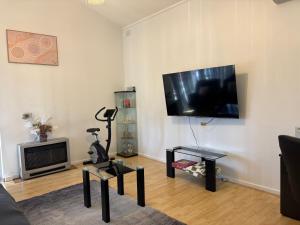 Sunflower Homes Green and Cozy