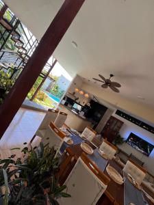 Casa Greemat 2Habs con AC, piscina a pasos de la playa