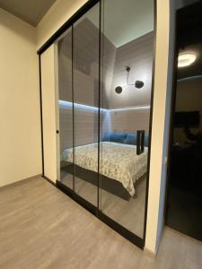 Cozy Apartment by the Sea with a Private Courtyard