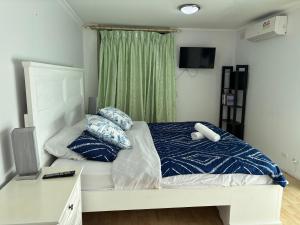 Sunflower Homes Green and Cozy