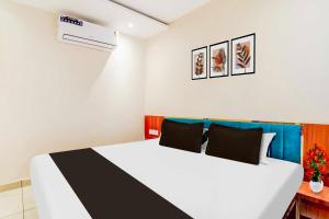 Collection O Ujjain Mahakal Lok Temple