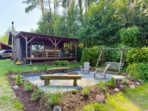 Dom nad Jeziorem - House by the lake - Bory Tucholskie