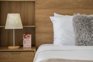 CB937 | Stylish loft piso 9 con balcón y vista ciudad