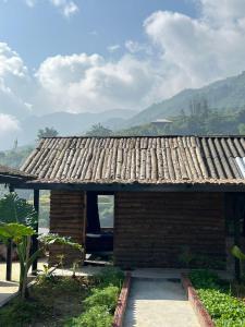 SaPa Big Tree Hmong Homestay