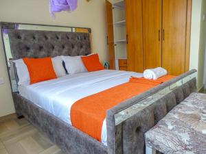 Executive Issah-nash homes