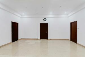 Collection O Insaf Nagar Munshipuliya