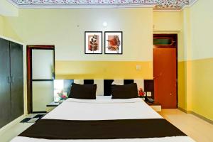 Hotel O Ramgarh Mod Near Hawa Mahal