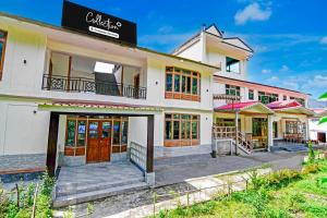 Collection O Pelling Near Sky Walk