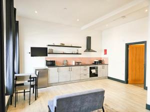 5 Kings Buildings Apartment - Studio - Swansea