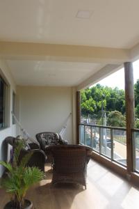 Casa com mezanino, de frente para o mar