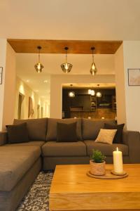 WS Luxury Apartment for Families with 5G Internet