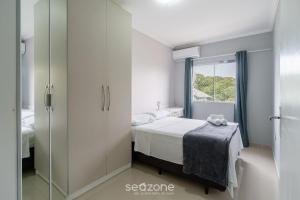 Apartamento c/ Churrasqueira 850m da Praia ACL0303