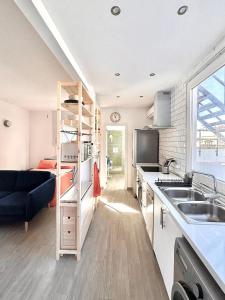 Estudio con terraza en La Línea Centro Studio103