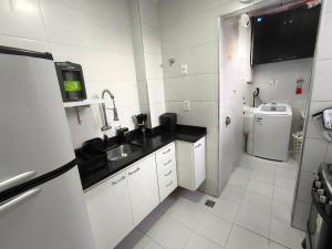 Botafogo - 1 quarto, amplo e silencioso!