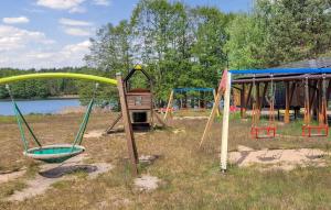 Stunning Apartment In Okoniny Nadjeziorne