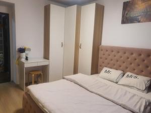 Apartment close to the metro