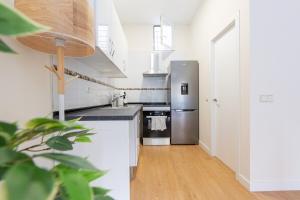 Sarria 24 Bajo by JD Apartment Management