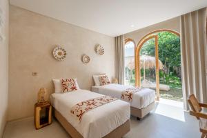 TOTEM Bali Surf & Yoga