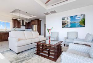 Royal Kahal Beach Resort