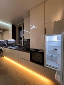 Luxury Apartment Flowers Varna