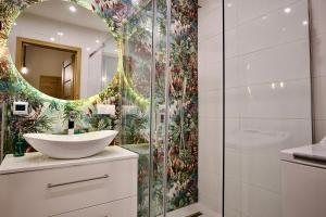 Center Apartment Jelenia Góra - Przycup w Karkonoszach Apartamenty - 3-star hotels in Jelenia Góra