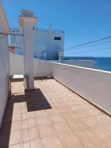 Quarteira 1-Bed Sleeps 4 Parking 1 min to Beach