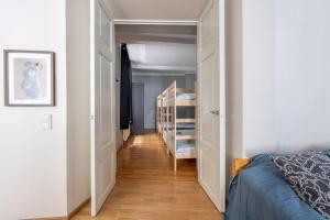 12 guests, 70m2, center of Old Town, Wi-Fi, Streaming