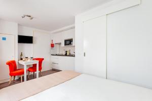 Alfamas Spot - Ground Floor Studio