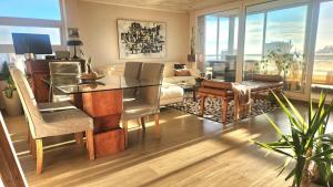 Luz, Vista Y Ubicación Insuperable En Bosque De Montemar