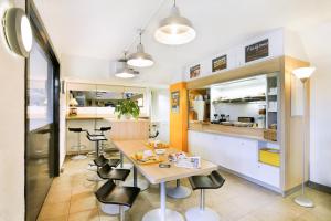 FYL GOOD ex hotelF1 Cherbourg